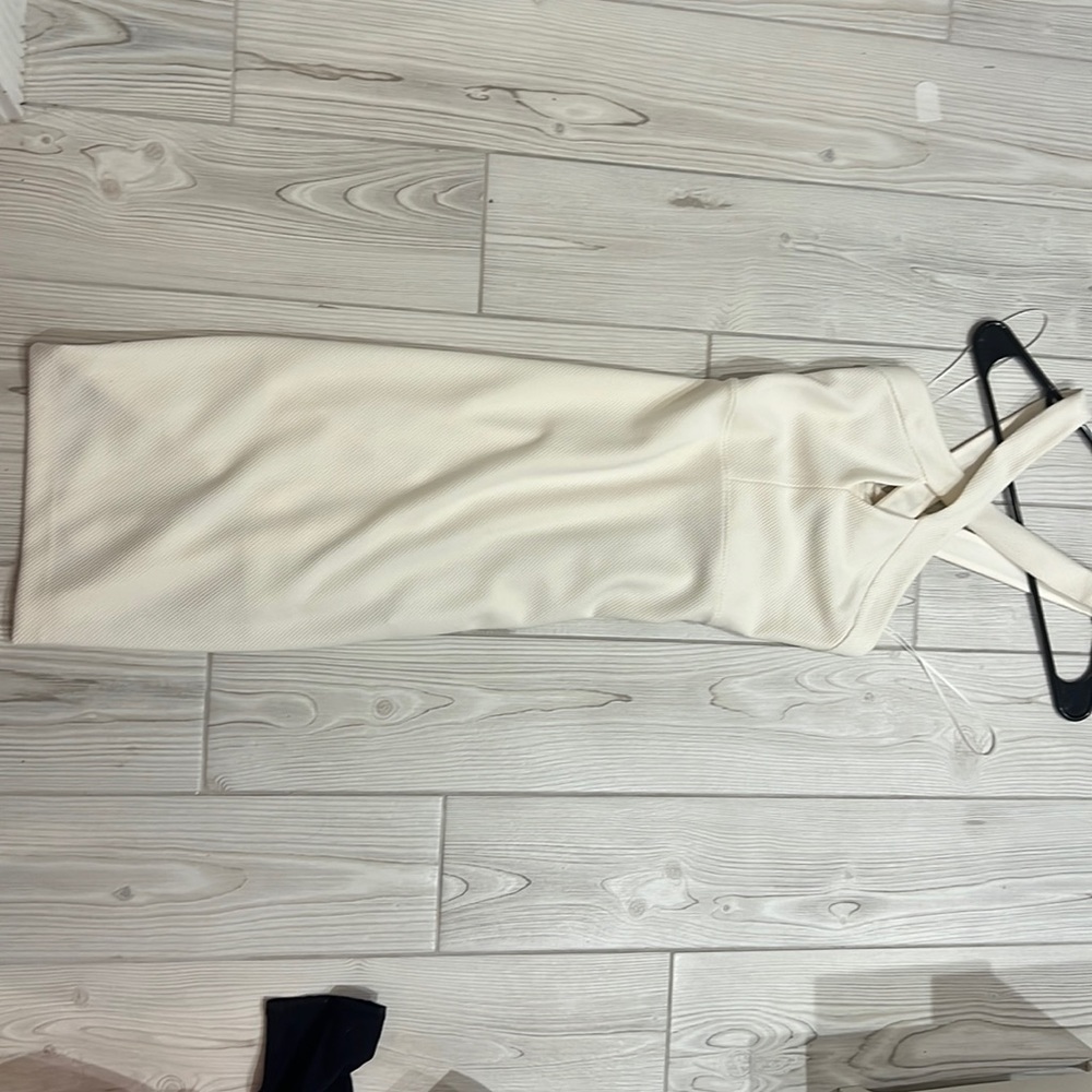 Expres dress size 4